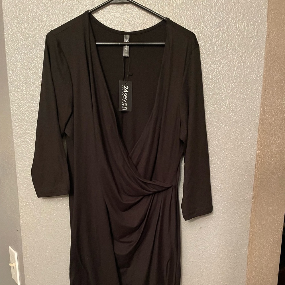 24/7 dress women size 1Xl black crossover vneck sheath new stretch